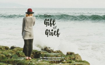  https://www.dianewbailey.com/2016/02/25/the-gift-of-grief/